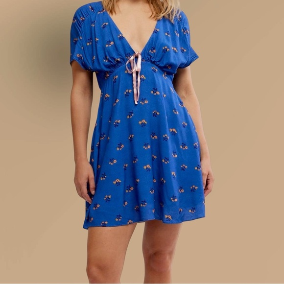 NWT Free People ‘Everyone’s Favorite Mini Dress’ in “Dutch Blue Combo” Size XS - Picture 1 of 16
